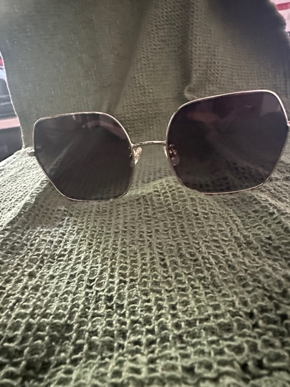 Kate Spade Polarized Silver Frame Sunglasses with Gray Gradient Lenses - Picture 7 of 9
